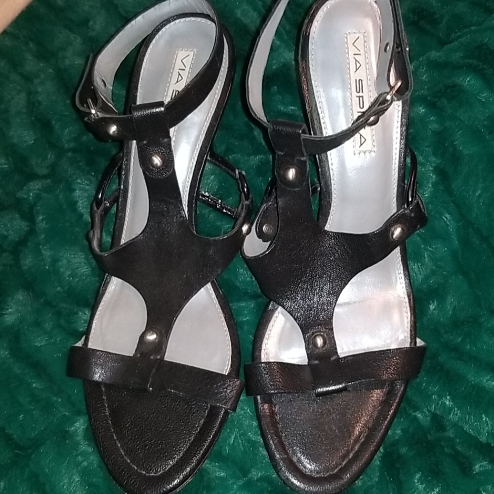Via Spiga Black strappy heels size 8M